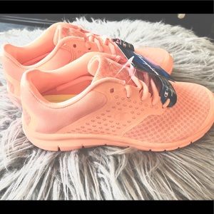 Champion monosalmon Cross Trainer